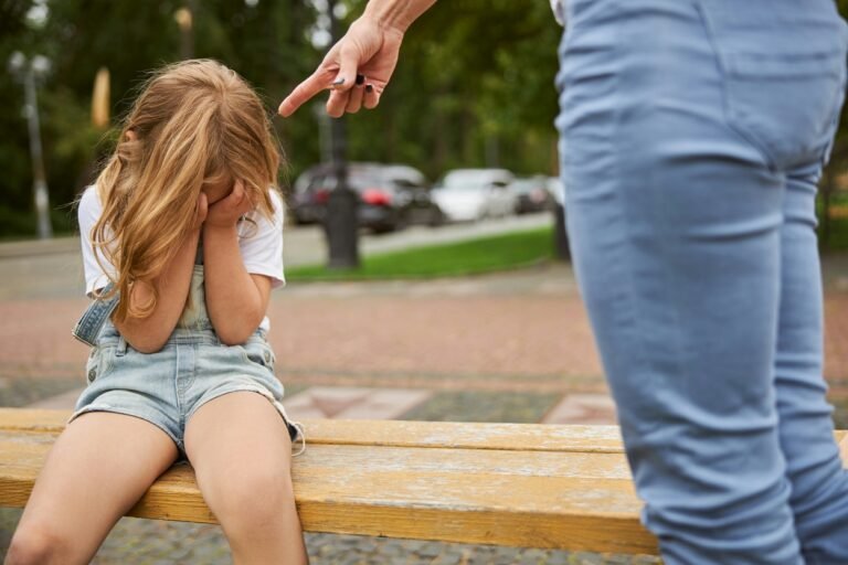 Father public shaming his daughter.